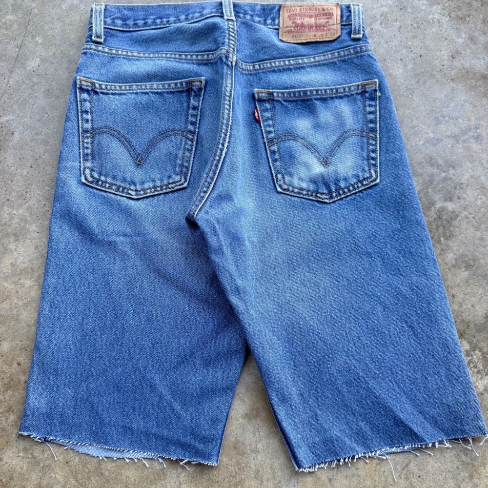 Vintage 90s Levis 505 Cut Off Denim Shorts Jorts Raw Hem Blue Size 30 (d11)